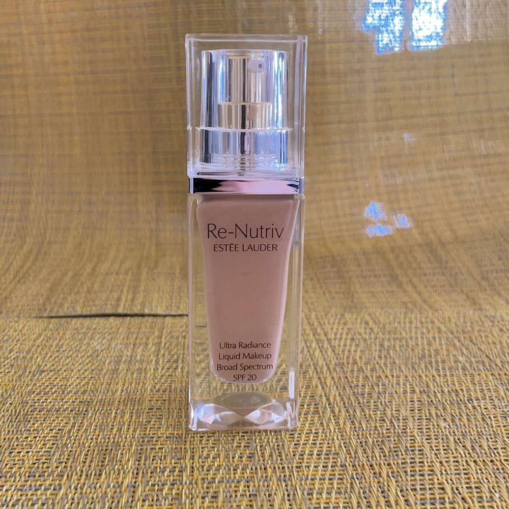 Estée Lauder foundation
